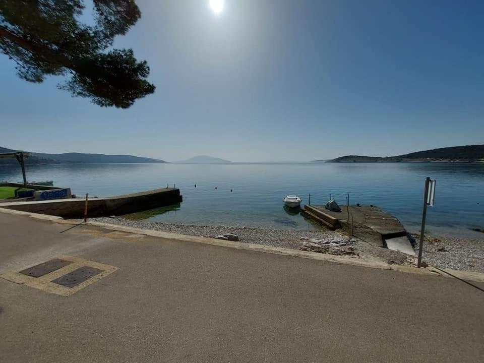 Seaside Dunka Apartment Martinšćica Extérieur photo
